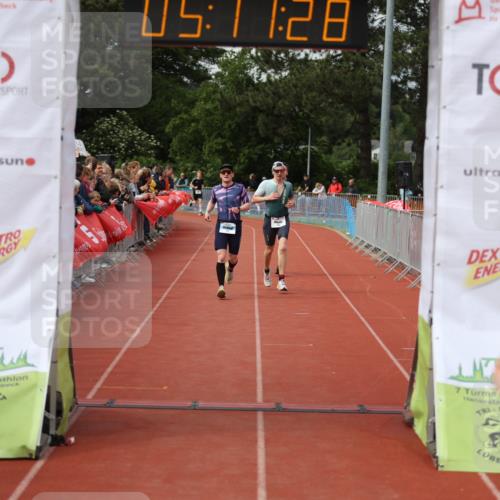 14.06.2026 - 7 Türme Triathlon Andreas Tolksdorf http://msf.ph/oto/9806904 14.06.2026 16:11:26 Ziel 1015, 1223, 1365, 1429, 1473, 1696 meine-sportfotos.de
