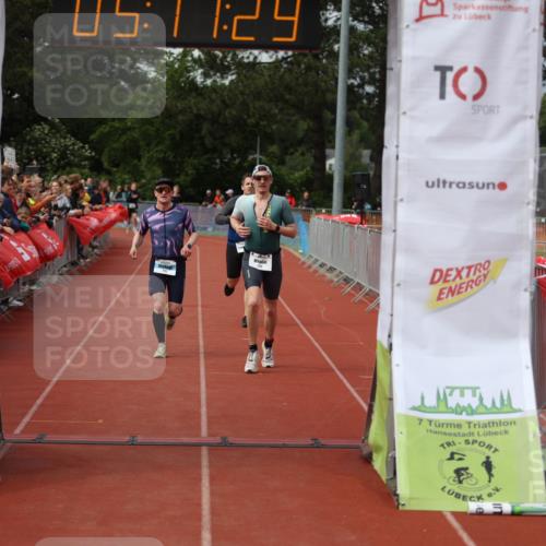 14.06.2026 - 7 Türme Triathlon Andreas Tolksdorf http://msf.ph/oto/9806908 14.06.2026 16:11:27 Ziel 1015, 1223, 1365, 1429, 1473, 1696 meine-sportfotos.de