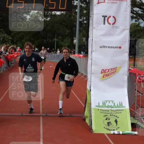14.06.2026 - 7 Türme Triathlon Andreas Tolksdorf http://msf.ph/oto/9806928 14.06.2026 16:11:48 Ziel 1235, 1248, 1311, 1424, 1699 meine-sportfotos.de