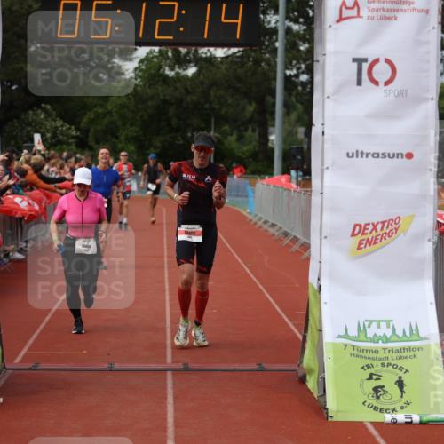 14.06.2026 - 7 Türme Triathlon Andreas Tolksdorf http://msf.ph/oto/9806961 14.06.2026 16:12:12 Ziel 636, 683, 729, 1232, 1384, 1631 meine-sportfotos.de