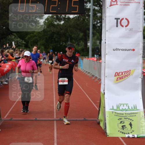 14.06.2026 - 7 Türme Triathlon Andreas Tolksdorf http://msf.ph/oto/9806963 14.06.2026 16:12:13 Ziel 636, 683, 729, 1216, 1232, 1384, 1631 meine-sportfotos.de