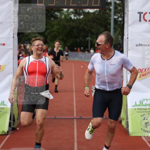 14.06.2026 - 7 Türme Triathlon Andreas Tolksdorf http://msf.ph/oto/9806988 14.06.2026 16:12:35 Ziel 1399, 1403, 1427, 1502 meine-sportfotos.de