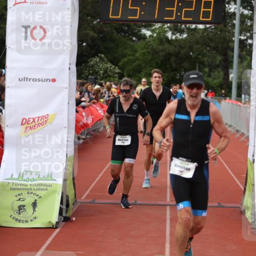 14.06.2026 - 7 Türme Triathlon Andreas Tolksdorf http://msf.ph/oto/9807040 14.06.2026 16:13:26 Ziel 705, 1208, 1272, 1347, 1391, 1445, 1468, 1479 meine-sportfotos.de