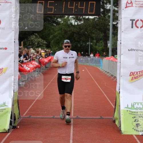 14.06.2026 - 7 Türme Triathlon Andreas Tolksdorf http://msf.ph/oto/9807118 14.06.2026 16:14:39 Ziel 621, 712, 1202, 1252, 1411 meine-sportfotos.de