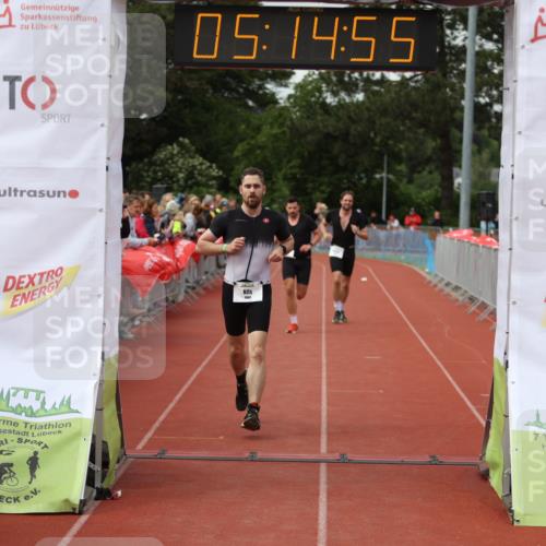 14.06.2026 - 7 Türme Triathlon Andreas Tolksdorf http://msf.ph/oto/9807128 14.06.2026 16:14:54 Ziel 1271, 1351, 1389, 1404 meine-sportfotos.de