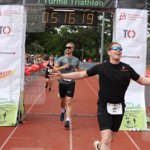 14.06.2026 - 7 Türme Triathlon Andreas Tolksdorf http://msf.ph/oto/9807220 14.06.2026 16:16:18 Ziel 1236, 1283, 1385, 1461, 1732 meine-sportfotos.de