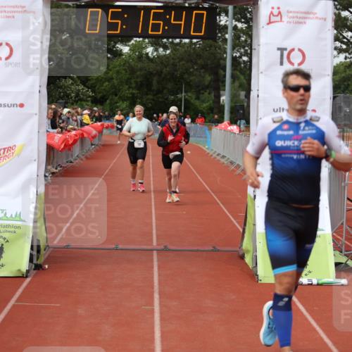 14.06.2026 - 7 Türme Triathlon Andreas Tolksdorf http://msf.ph/oto/9807246 14.06.2026 16:16:39 Ziel 1327, 1333, 1408, 1637, 1706, 1753 meine-sportfotos.de