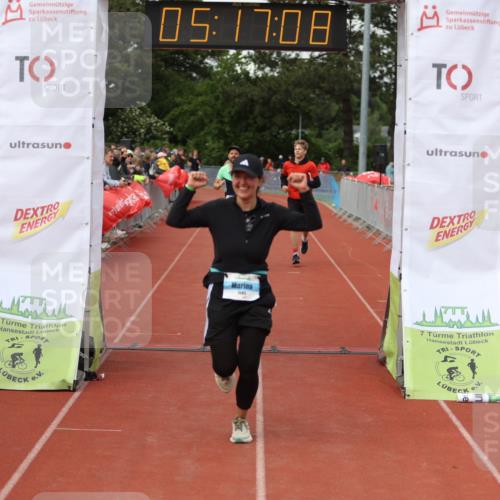 14.06.2026 - 7 Türme Triathlon Andreas Tolksdorf http://msf.ph/oto/9807281 14.06.2026 16:17:06 Ziel 1085, 1217, 1352, 1441 meine-sportfotos.de