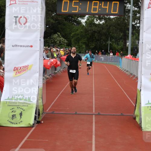 14.06.2026 - 7 Türme Triathlon Andreas Tolksdorf http://msf.ph/oto/9807373 14.06.2026 16:18:38 Ziel 1288, 1326, 1378 meine-sportfotos.de