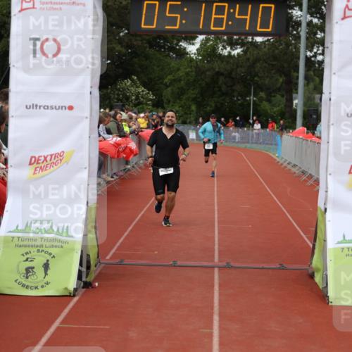 14.06.2026 - 7 Türme Triathlon Andreas Tolksdorf http://msf.ph/oto/9807374 14.06.2026 16:18:39 Ziel 1288, 1326, 1378 meine-sportfotos.de