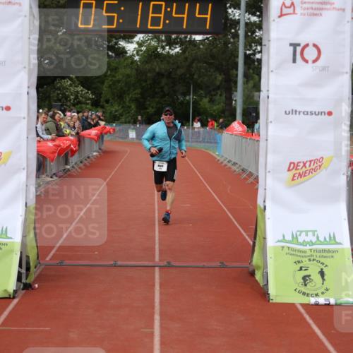 14.06.2026 - 7 Türme Triathlon Andreas Tolksdorf http://msf.ph/oto/9807381 14.06.2026 16:18:42 Ziel 1288, 1326, 1378 meine-sportfotos.de