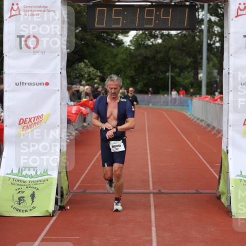 14.06.2026 - 7 Türme Triathlon Andreas Tolksdorf http://msf.ph/oto/9807415 14.06.2026 16:19:40 Ziel 727, 1381, 1387, 1489 meine-sportfotos.de
