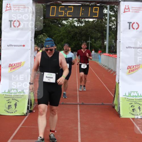 14.06.2026 - 7 Türme Triathlon Andreas Tolksdorf http://msf.ph/oto/9807506 14.06.2026 16:21:17 Ziel 704, 1226, 1338, 1417 meine-sportfotos.de