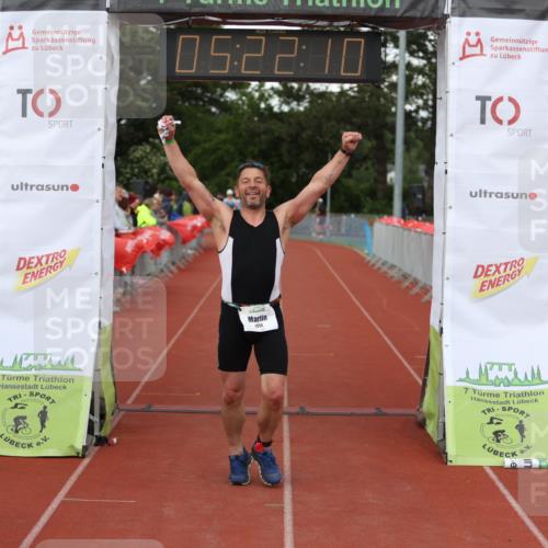 14.06.2026 - 7 Türme Triathlon Andreas Tolksdorf http://msf.ph/oto/9807556 14.06.2026 16:22:09 Ziel 626, 1340, 1350 meine-sportfotos.de