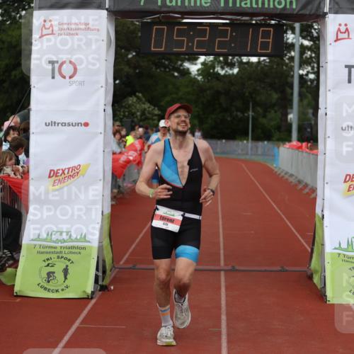 14.06.2026 - 7 Türme Triathlon Andreas Tolksdorf http://msf.ph/oto/9807563 14.06.2026 16:22:17 Ziel 626, 796 meine-sportfotos.de