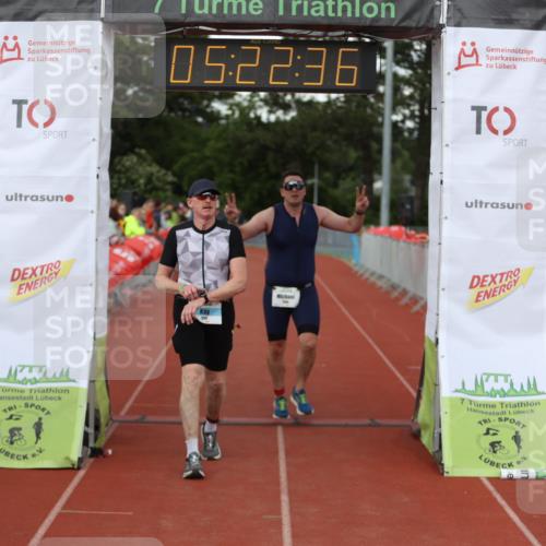 14.06.2026 - 7 Türme Triathlon Andreas Tolksdorf http://msf.ph/oto/9807575 14.06.2026 16:22:35 Ziel 819, 874, 939, 1366, 1800 meine-sportfotos.de