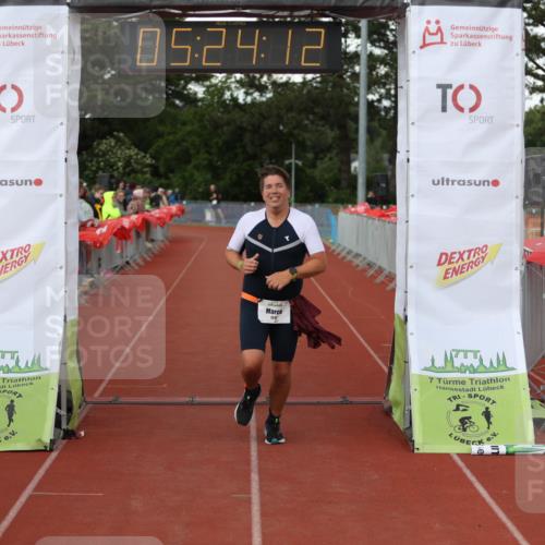 14.06.2026 - 7 Türme Triathlon Andreas Tolksdorf http://msf.ph/oto/9807674 14.06.2026 16:24:11 Ziel 601, 1277, 1453 meine-sportfotos.de