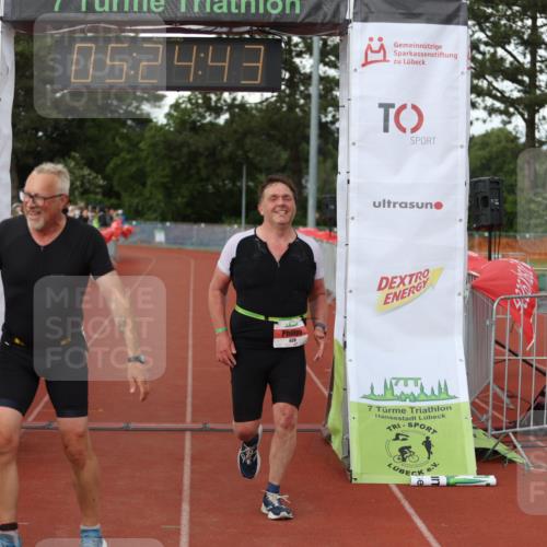 14.06.2026 - 7 Türme Triathlon Andreas Tolksdorf http://msf.ph/oto/9807685 14.06.2026 16:24:41 Ziel 620, 1211 meine-sportfotos.de