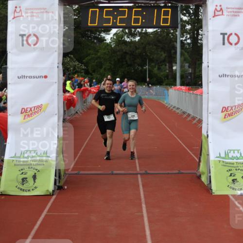 14.06.2026 - 7 Türme Triathlon Andreas Tolksdorf http://msf.ph/oto/9807820 14.06.2026 16:26:17 Ziel 672, 1457, 1777 meine-sportfotos.de