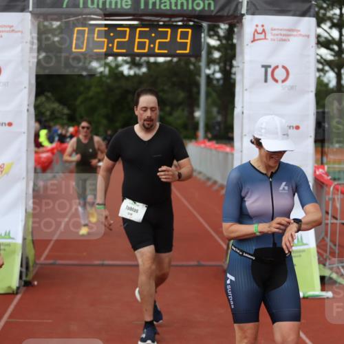 14.06.2026 - 7 Türme Triathlon Andreas Tolksdorf http://msf.ph/oto/9807860 14.06.2026 16:26:28 Ziel 672, 687, 854, 1124, 1310, 1775 meine-sportfotos.de