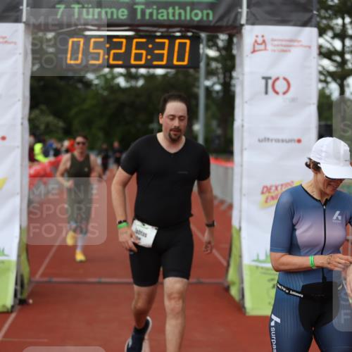 14.06.2026 - 7 Türme Triathlon Andreas Tolksdorf http://msf.ph/oto/9807866 14.06.2026 16:26:28 Ziel 672, 687, 854, 1124, 1310, 1775 meine-sportfotos.de