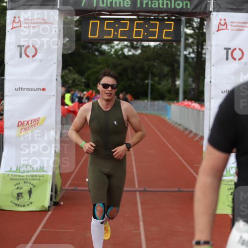 14.06.2026 - 7 Türme Triathlon Andreas Tolksdorf http://msf.ph/oto/9807869 14.06.2026 16:26:31 Ziel 672, 687, 854, 1124, 1310, 1775 meine-sportfotos.de