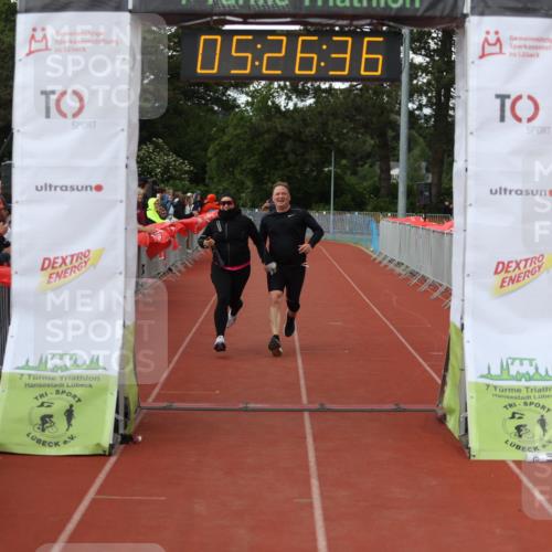 14.06.2026 - 7 Türme Triathlon Andreas Tolksdorf http://msf.ph/oto/9807873 14.06.2026 16:26:35 Ziel 687, 854, 1310, 1775 meine-sportfotos.de