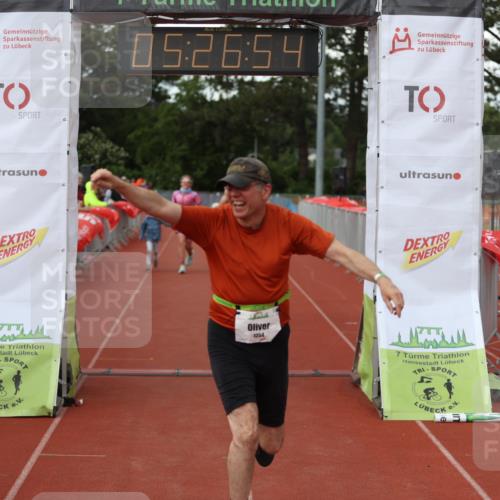 14.06.2026 - 7 Türme Triathlon Andreas Tolksdorf http://msf.ph/oto/9807968 14.06.2026 16:26:53 Ziel 695, 1022, 1254, 1396 meine-sportfotos.de