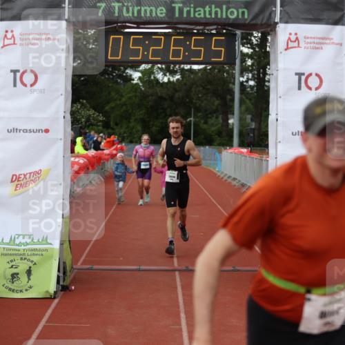 14.06.2026 - 7 Türme Triathlon Andreas Tolksdorf http://msf.ph/oto/9807969 14.06.2026 16:26:54 Ziel 1022, 1254, 1396 meine-sportfotos.de
