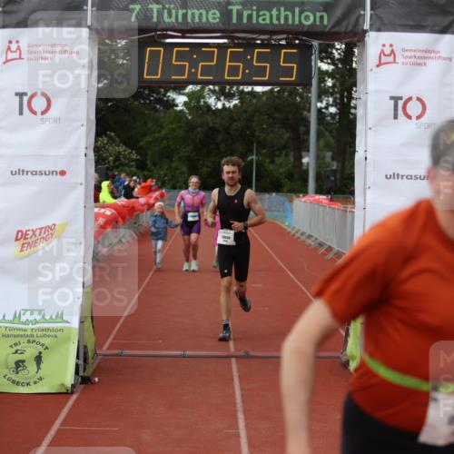 14.06.2026 - 7 Türme Triathlon Andreas Tolksdorf http://msf.ph/oto/9807970 14.06.2026 16:26:54 Ziel 1022, 1254, 1396 meine-sportfotos.de