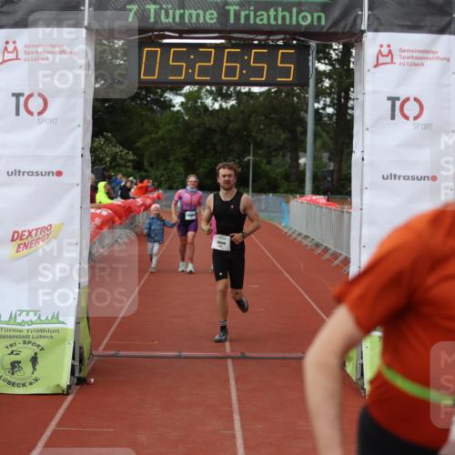 14.06.2026 - 7 Türme Triathlon Andreas Tolksdorf http://msf.ph/oto/9807971 14.06.2026 16:26:54 Ziel 1022, 1254, 1396 meine-sportfotos.de