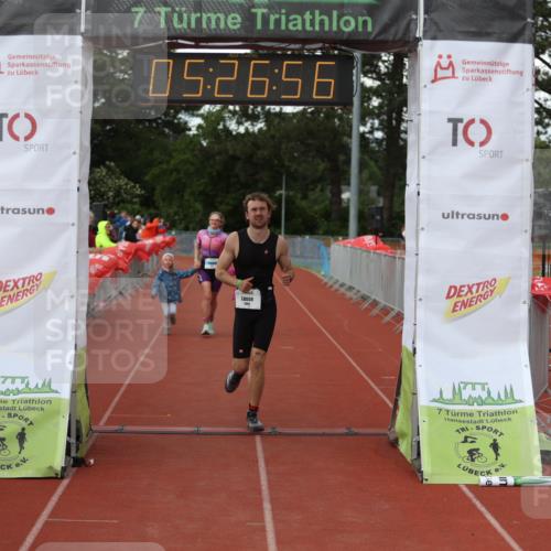 14.06.2026 - 7 Türme Triathlon Andreas Tolksdorf http://msf.ph/oto/9807978 14.06.2026 16:26:54 Ziel 1022, 1254, 1396 meine-sportfotos.de