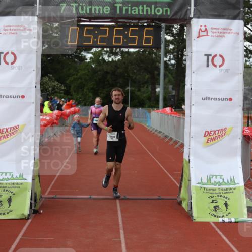 14.06.2026 - 7 Türme Triathlon Andreas Tolksdorf http://msf.ph/oto/9807979 14.06.2026 16:26:55 Ziel 1022, 1254, 1396 meine-sportfotos.de