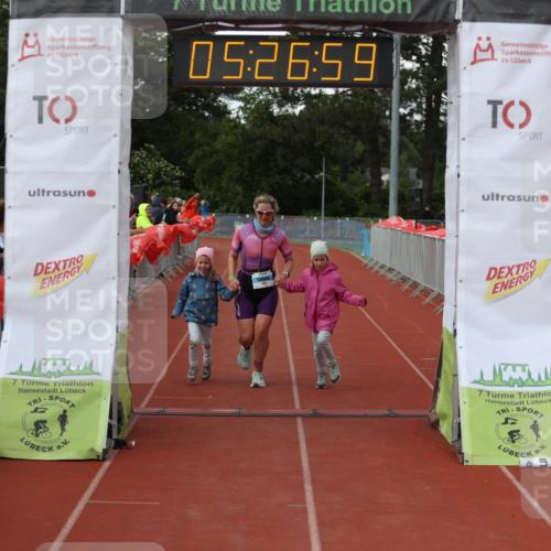 14.06.2026 - 7 Türme Triathlon Andreas Tolksdorf http://msf.ph/oto/9808004 14.06.2026 16:26:58 Ziel 1022, 1254, 1396 meine-sportfotos.de