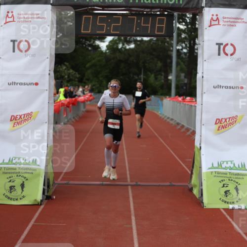 14.06.2026 - 7 Türme Triathlon Andreas Tolksdorf http://msf.ph/oto/9808061 14.06.2026 16:27:47 Ziel 670, 739, 1250 meine-sportfotos.de