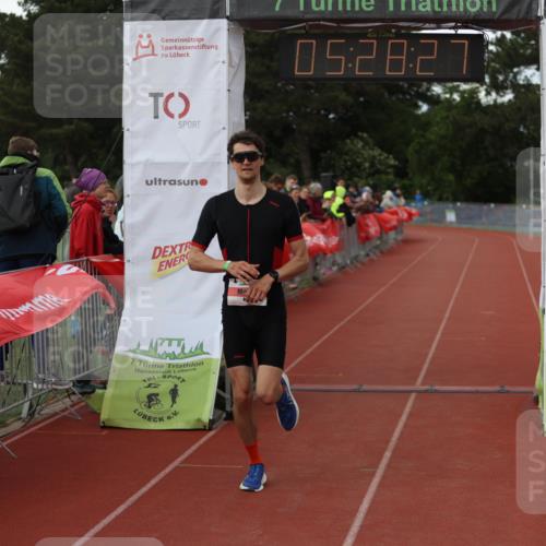 14.06.2026 - 7 Türme Triathlon Andreas Tolksdorf http://msf.ph/oto/9808085 14.06.2026 16:28:26 Ziel 865 meine-sportfotos.de