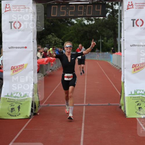 14.06.2026 - 7 Türme Triathlon Andreas Tolksdorf http://msf.ph/oto/9808121 14.06.2026 16:29:04 Ziel 645, 1458 meine-sportfotos.de