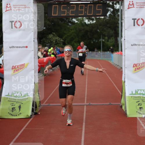 14.06.2026 - 7 Türme Triathlon Andreas Tolksdorf http://msf.ph/oto/9808123 14.06.2026 16:29:04 Ziel 645, 1458 meine-sportfotos.de