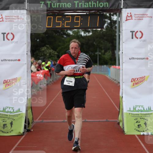 14.06.2026 - 7 Türme Triathlon Andreas Tolksdorf http://msf.ph/oto/9808137 14.06.2026 16:29:10 Ziel 645, 1155, 1281, 1458 meine-sportfotos.de