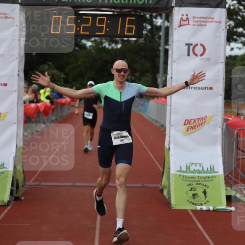 14.06.2026 - 7 Türme Triathlon Andreas Tolksdorf http://msf.ph/oto/9808158 14.06.2026 16:29:15 Ziel 1155, 1281, 1458 meine-sportfotos.de