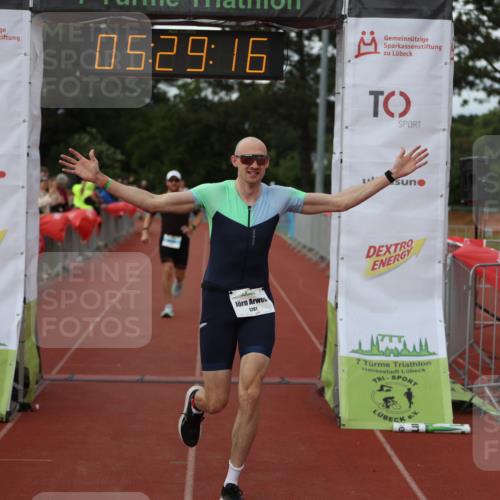 14.06.2026 - 7 Türme Triathlon Andreas Tolksdorf http://msf.ph/oto/9808159 14.06.2026 16:29:16 Ziel 1155, 1281, 1458 meine-sportfotos.de