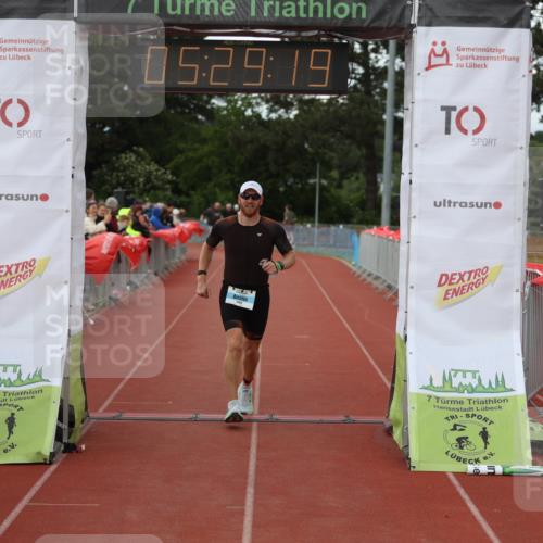 14.06.2026 - 7 Türme Triathlon Andreas Tolksdorf http://msf.ph/oto/9808167 14.06.2026 16:29:18 Ziel 1155, 1281 meine-sportfotos.de