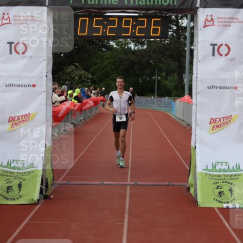 14.06.2026 - 7 Türme Triathlon Andreas Tolksdorf http://msf.ph/oto/9808180 14.06.2026 16:29:25 Ziel 1155, 1419 meine-sportfotos.de