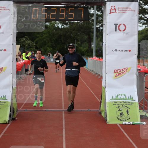 14.06.2026 - 7 Türme Triathlon Andreas Tolksdorf http://msf.ph/oto/9808262 14.06.2026 16:29:56 Ziel 698, 1329, 1485 meine-sportfotos.de