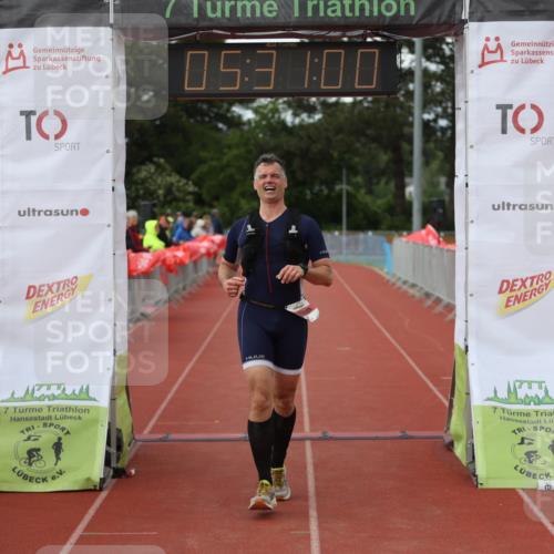 14.06.2026 - 7 Türme Triathlon Andreas Tolksdorf http://msf.ph/oto/9808379 14.06.2026 16:30:58 Ziel 857 meine-sportfotos.de