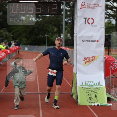 14.06.2026 - 7 Türme Triathlon Andreas Tolksdorf http://msf.ph/oto/9808632 14.06.2026 16:33:10 Ziel 733, 870, 1230 meine-sportfotos.de