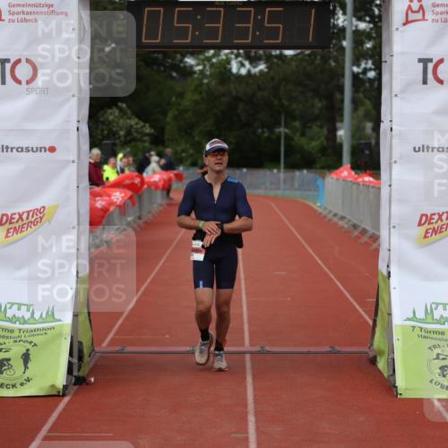 14.06.2026 - 7 Türme Triathlon Andreas Tolksdorf http://msf.ph/oto/9808671 14.06.2026 16:33:50 Ziel 735 meine-sportfotos.de