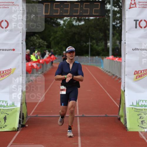 14.06.2026 - 7 Türme Triathlon Andreas Tolksdorf http://msf.ph/oto/9808681 14.06.2026 16:33:50 Ziel 735 meine-sportfotos.de