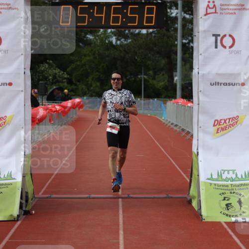 14.06.2026 - 7 Türme Triathlon Andreas Tolksdorf http://msf.ph/oto/9808749 14.06.2026 16:46:57 Ziel 681 meine-sportfotos.de