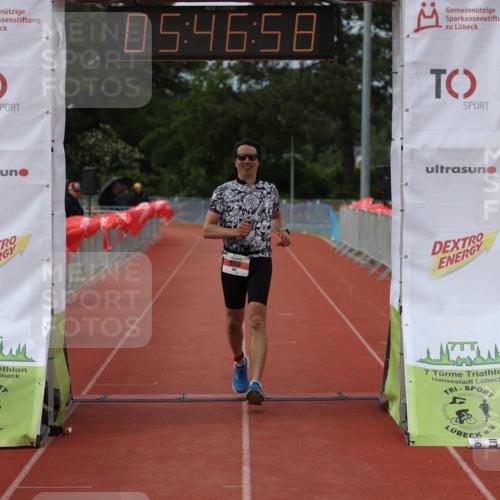 14.06.2026 - 7 Türme Triathlon Andreas Tolksdorf http://msf.ph/oto/9808756 14.06.2026 16:46:57 Ziel 681 meine-sportfotos.de